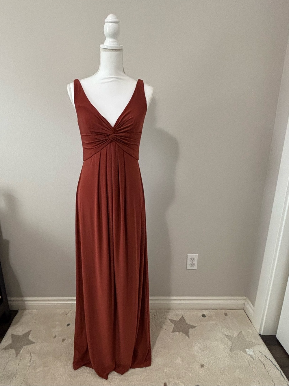 DB Studio Celebrate V-Neck Twisted Front Maxi Dress Cinnamon Rust Women’s 6 NWT